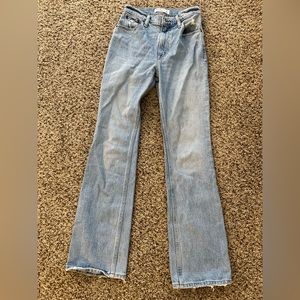 Abercrombie & Fitch The 70’s Vintage flare Ultra High rise 24s
